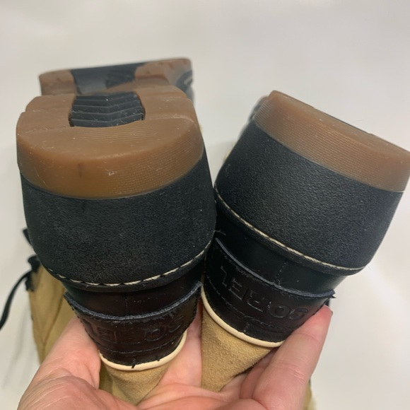 Sorel US 8 Genuine tan Leather think insulated winter boots excellent condition - Picture 11 of 13